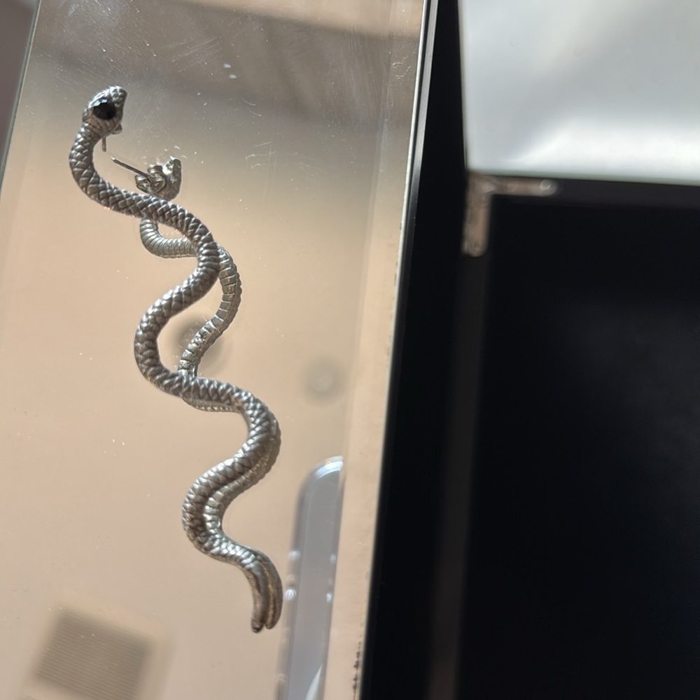 Barneys New York Silver Snake Earrings! - Picture 6 of 8